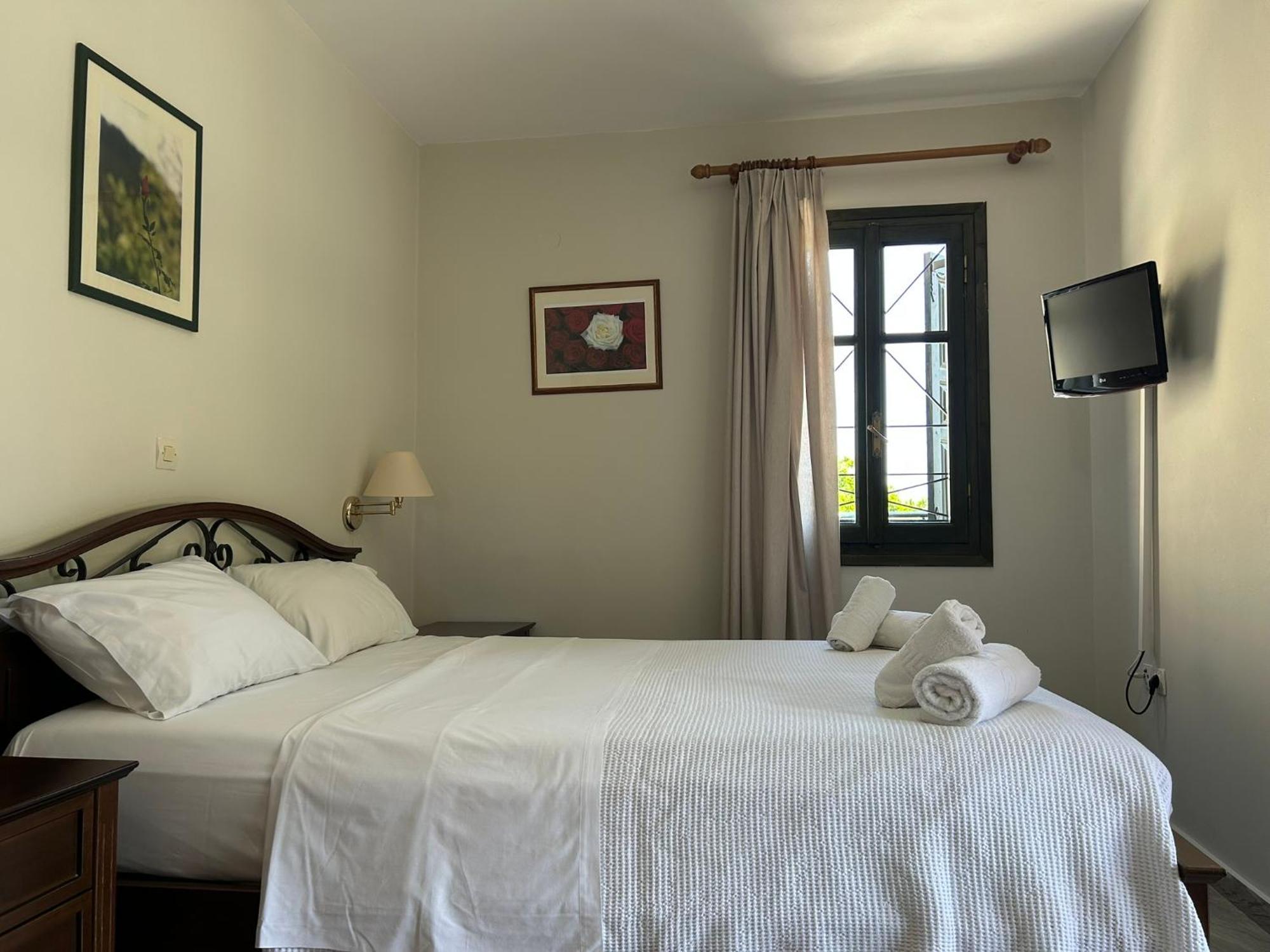 Magda Hotel Apartments Epidaurus Exterior foto