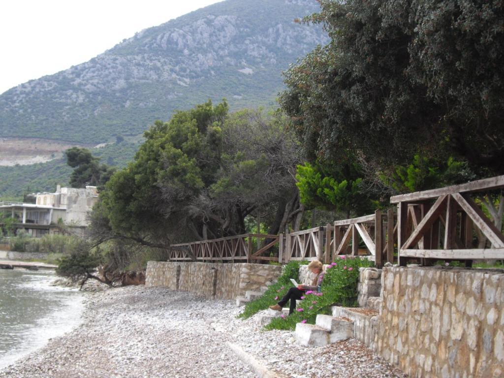 Magda Hotel Apartments Epidaurus Exterior foto
