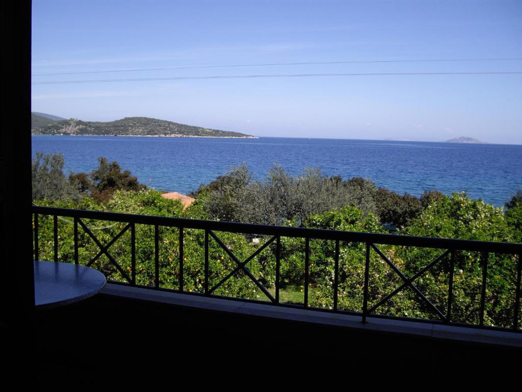 Magda Hotel Apartments Epidaurus Exterior foto